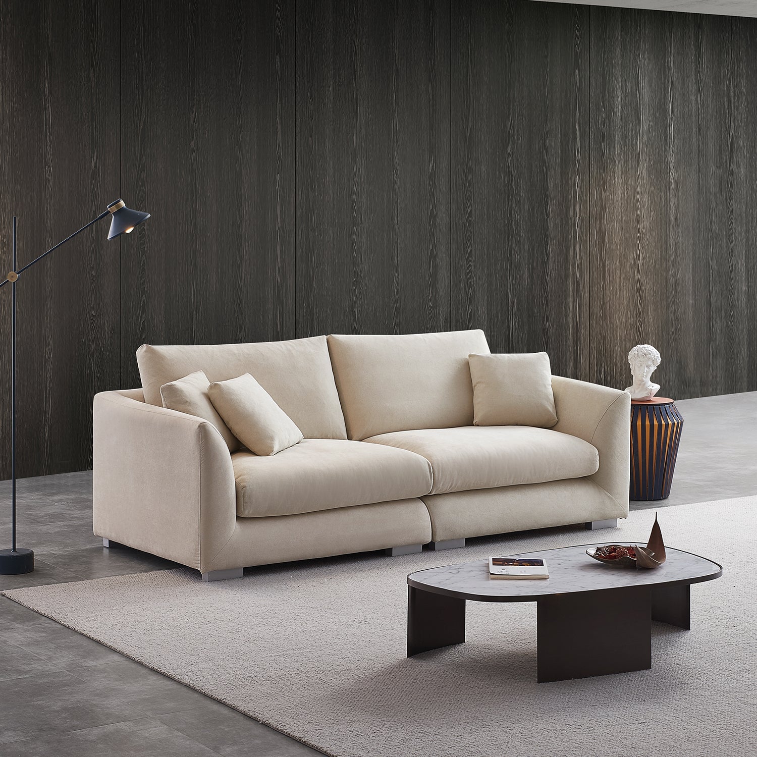 Feathers Sofa Mario
