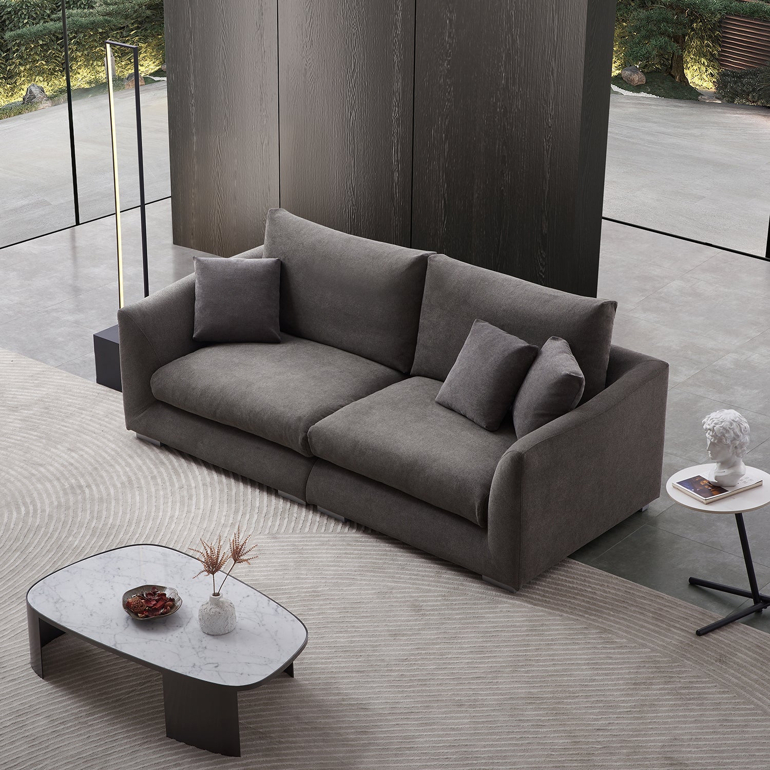 Feathers Sofa Mario