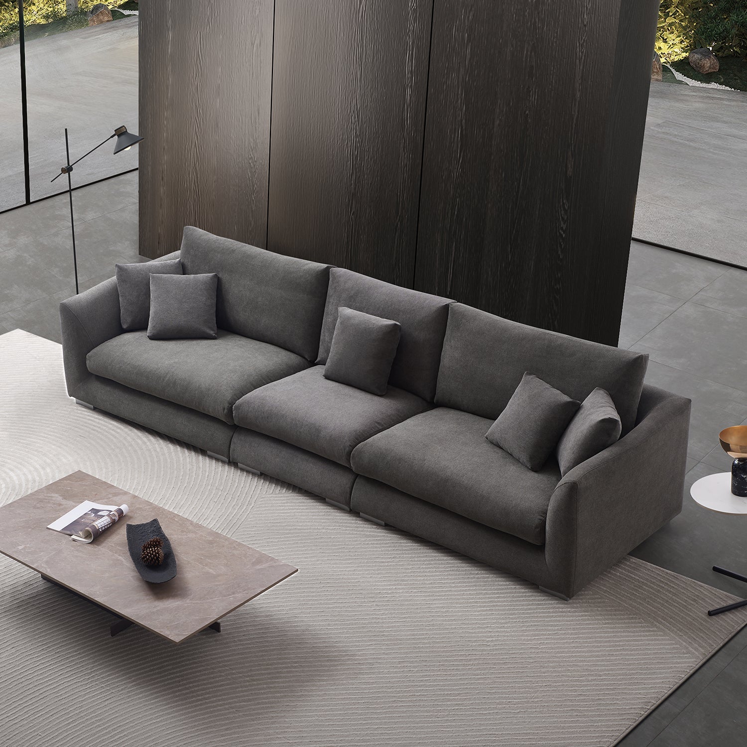 Feathers Sofa Mario